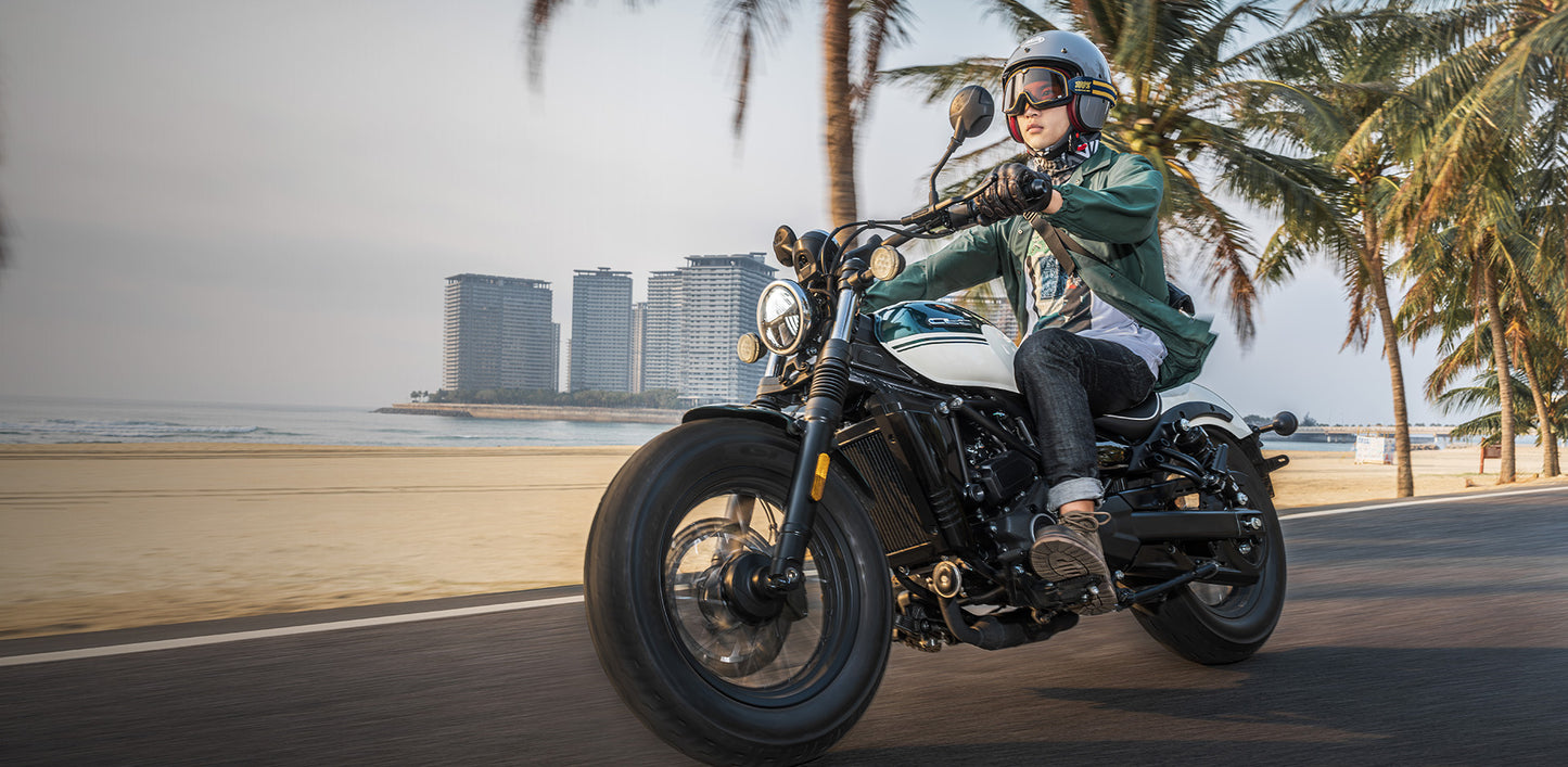 CFMOTO 春風 250CLC 2025版
