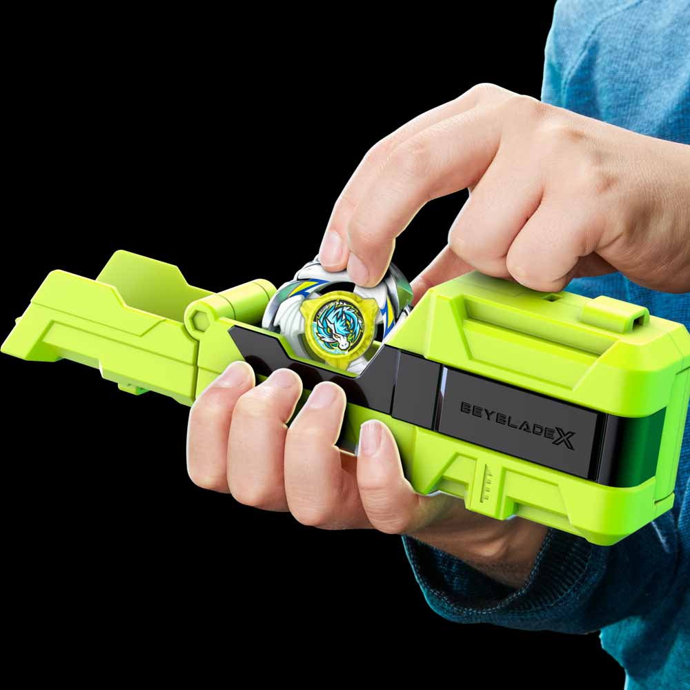 Beyblade X Blast Pegasus A Tr Clip & Rip Launcher Set 正版！含飛馬攻擊型陀螺 + 創新夾扣發射器，可夾在腰帶/背包，內建收納空間。支援 X-Celerator 極限加速，適合隨身對戰，澳門直送！